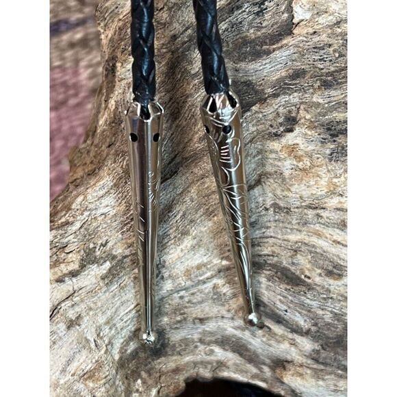 Chief Horse Southwestern Lariat Indian chief headdress Bolo Tie Western necklace - Picture 3 of 9